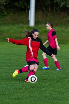 Bild 47 - B-Juniorinnen TSV Gnutz o.W. - SV Wahlstedt : Ergebnis: 1:1